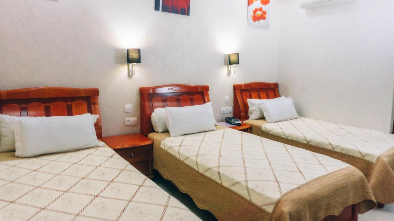 Hotel Atenas Тетуан Экстерьер фото