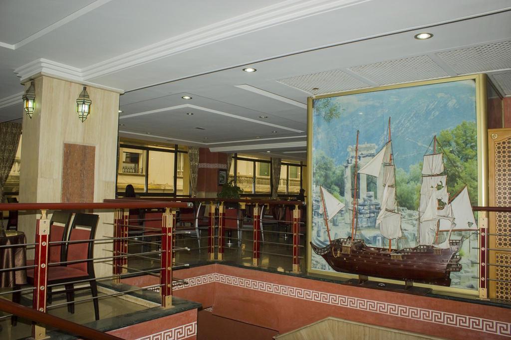 Hotel Atenas Тетуан Экстерьер фото